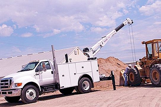 Truck crane - work in demand and prestige