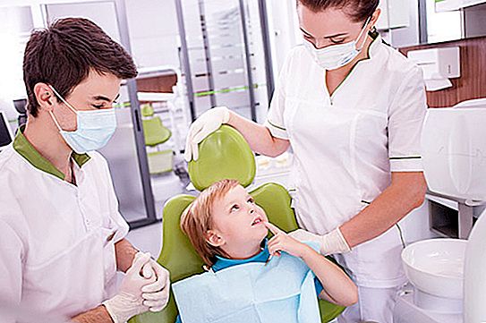 牙科助理：职责，工作场所要求，工作说明