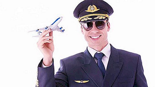 Pilot Penerbangan Sipil: pelatihan, karakteristik dan tanggung jawab profesi